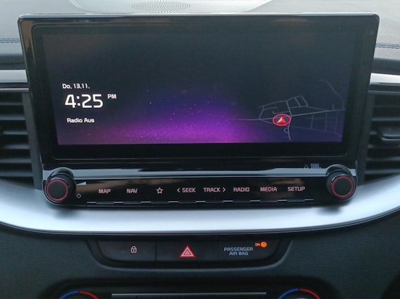 Vehicle image 8 Vehicle image 8