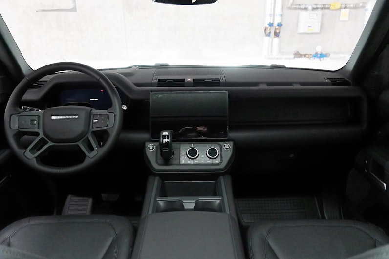 Vehicle image LAND ROVER DEFENDER