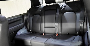 Vehicle image LAND ROVER Defender 90 3.0 D I6 250 X-Dynamic SE