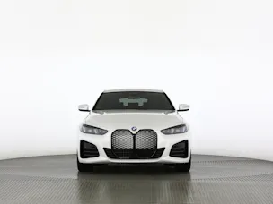 BMW i4 xDrive40