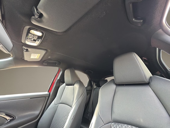 Vehicle image 9 Vehicle image 9