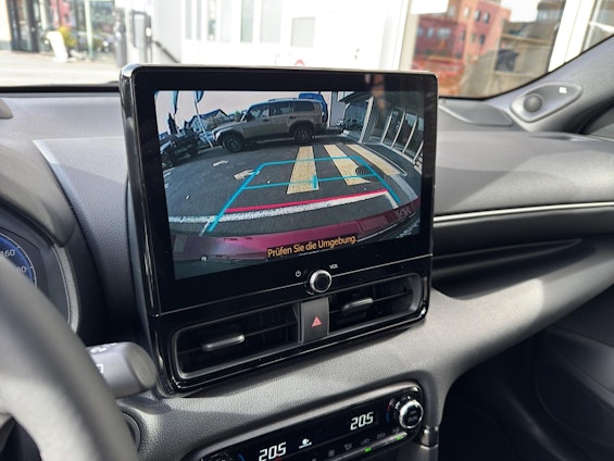 Vehicle image 15 Vehicle image 15