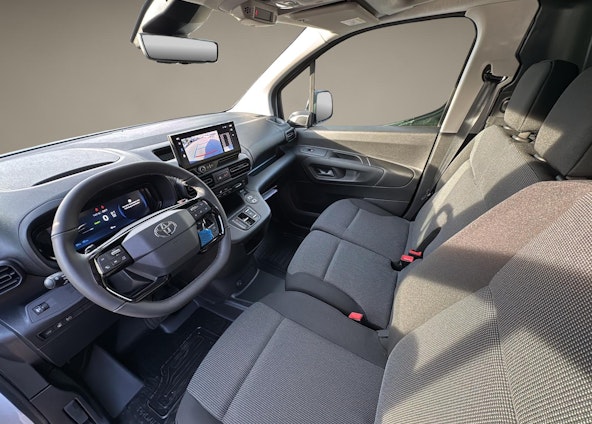 Vehicle image 10 Vehicle image 10