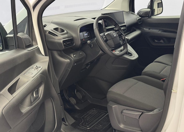 Vehicle image 5 Vehicle image 5