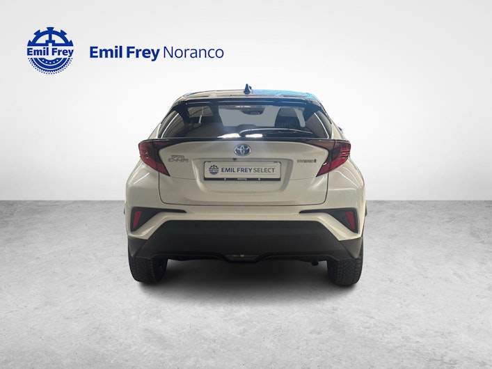 Vehicle image TOYOTA C-HR