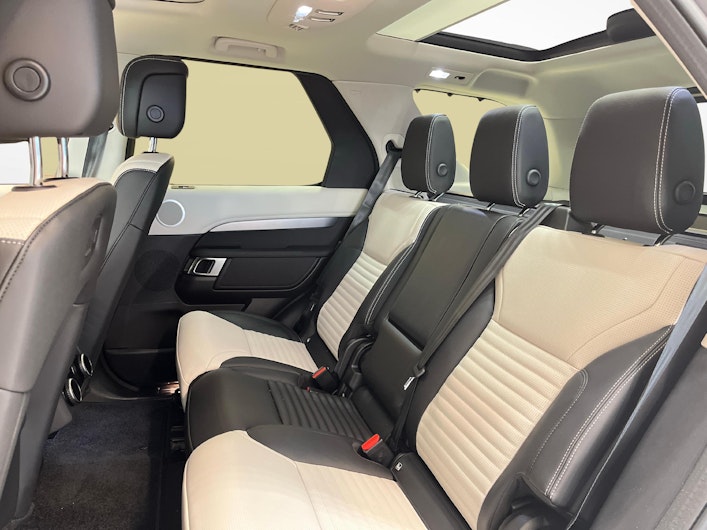 Vehicle image LAND ROVER DISCOVERY