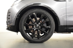 Vehicle image LAND ROVER Discovery 3.0 D I6 350 Gemini