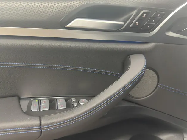 BMW iX3 E-Motor Impressive