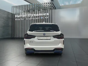 BMW iX3 E-Motor Impressive