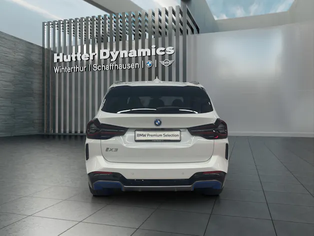 BMW iX3 E-Motor Impressive