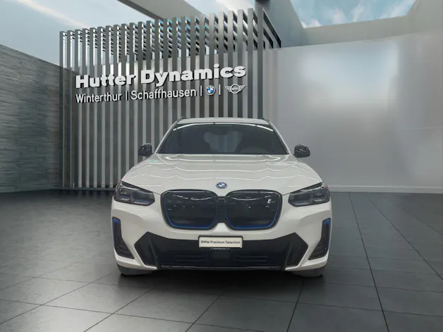 BMW iX3 E-Motor Impressive