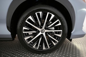 Vehicle image LEXUS RZ 450e Excellence