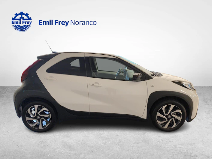 immagine del veicolo TOYOTA AYGO X