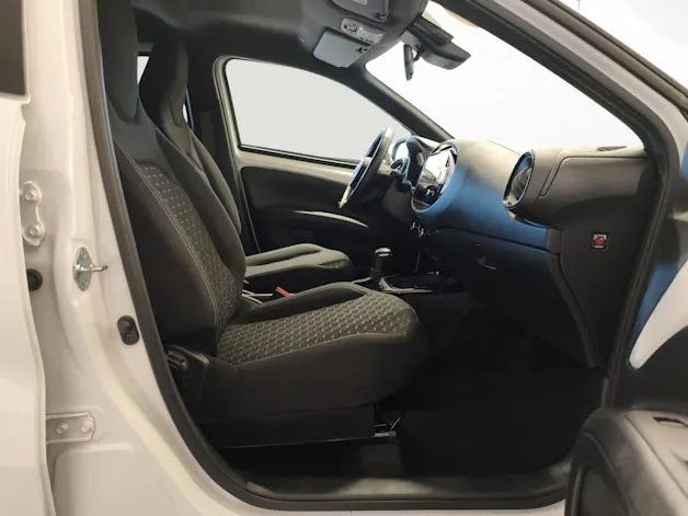 Toyota Aygo X 1.0 VVT-i Trend - Ruote invernali e Servizi gratuiti inclusi nel prezzo
