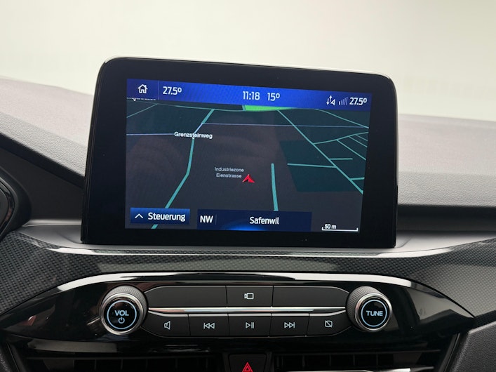 Vehicle image FORD KUGA