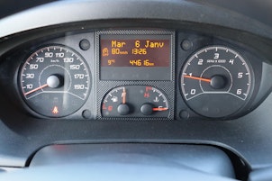 Vehicle image CITROEN Jumper Kaw. 35 L2H2 2.2 BlueHDi 140 S/S