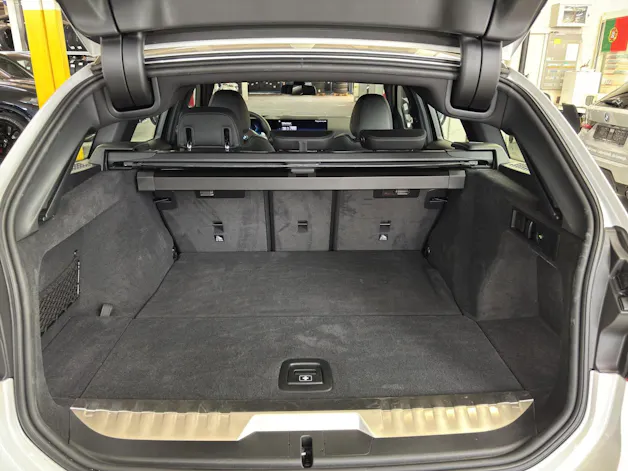 BMW 330e xDrive SAG Touring