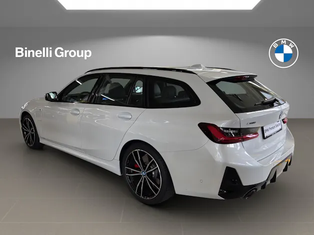 BMW 330e xDrive SAG Touring