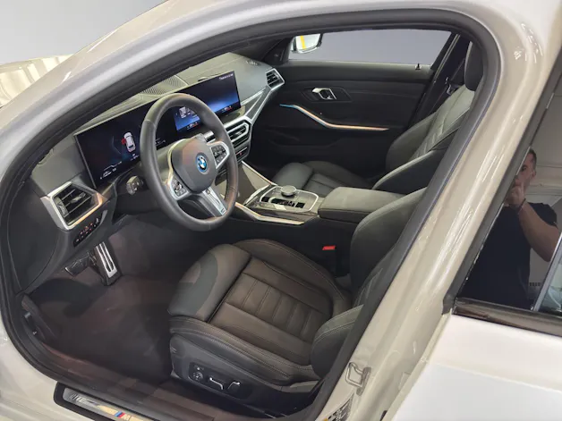 BMW 330e xDrive SAG Touring