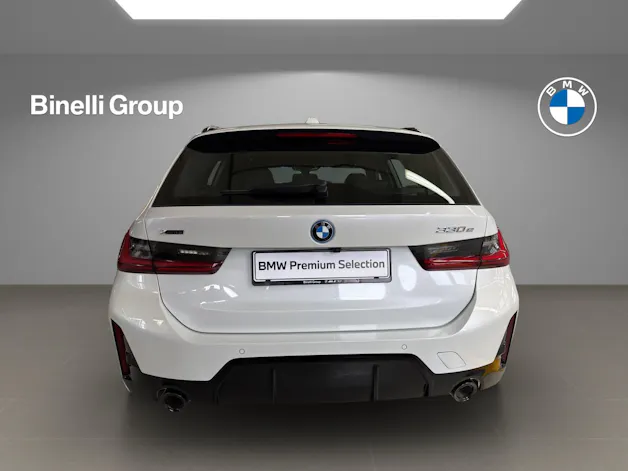 BMW 330e xDrive SAG Touring