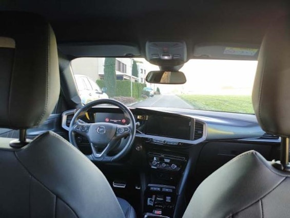 Vehicle image 9 Vehicle image 9