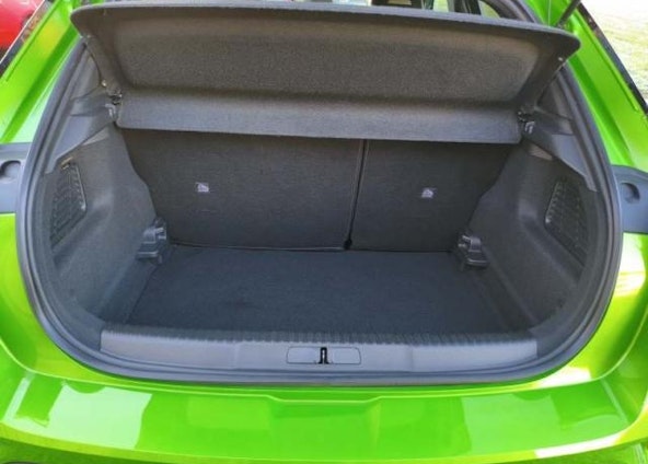 Vehicle image 12 Vehicle image 12