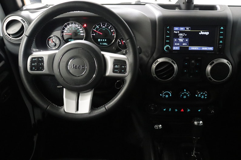 Vehicle image JEEP WRANGLER