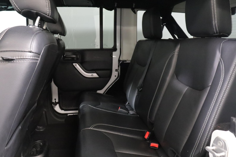 Vehicle image JEEP WRANGLER