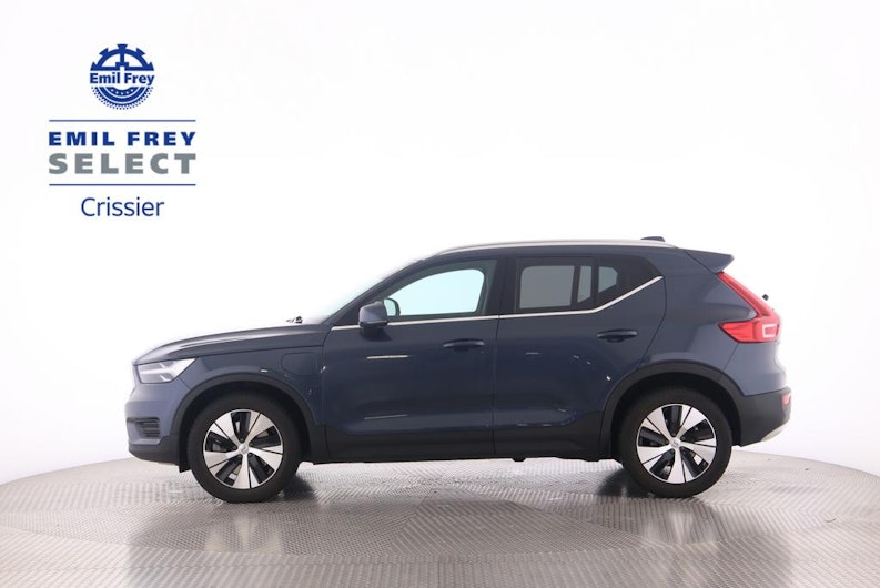 Vehicle image VOLVO XC40