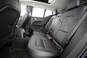 Vehicle image VOLVO XC40 1.5 T5 PiH Inscription