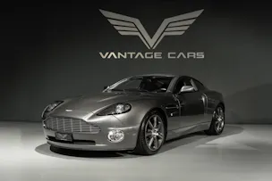 Aston Martin Vanquish 6.0 V12