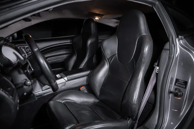 Aston Martin Vanquish 6.0 V12