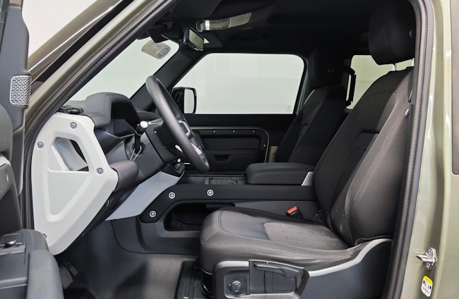 Vehicle image 2 Vehicle image 2