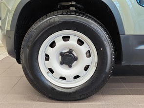 Vehicle image LAND ROVER Defender 90 3.0 D I6