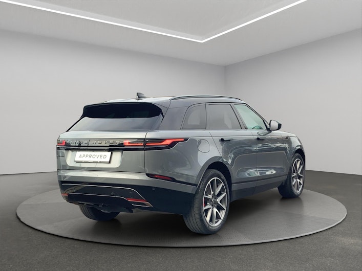 Vehicle image LAND ROVER RANGE ROVER VELAR