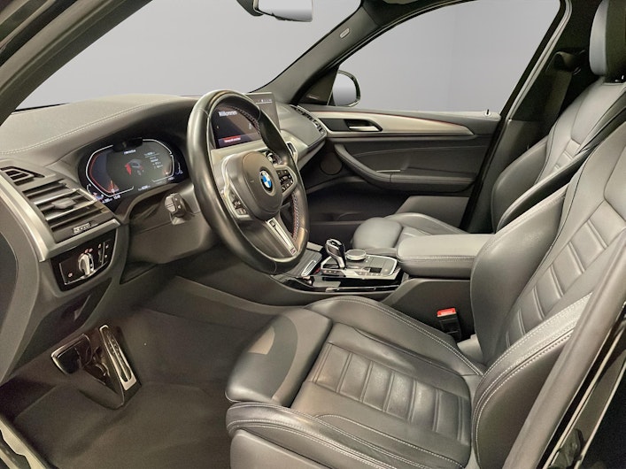 Vehicle image BMW X3