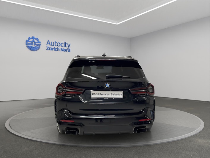 Vehicle image BMW X3