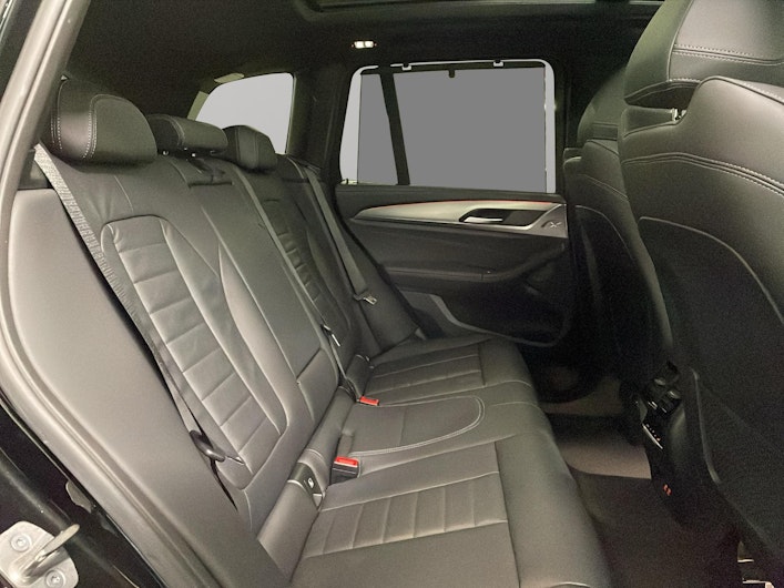 Vehicle image BMW X3