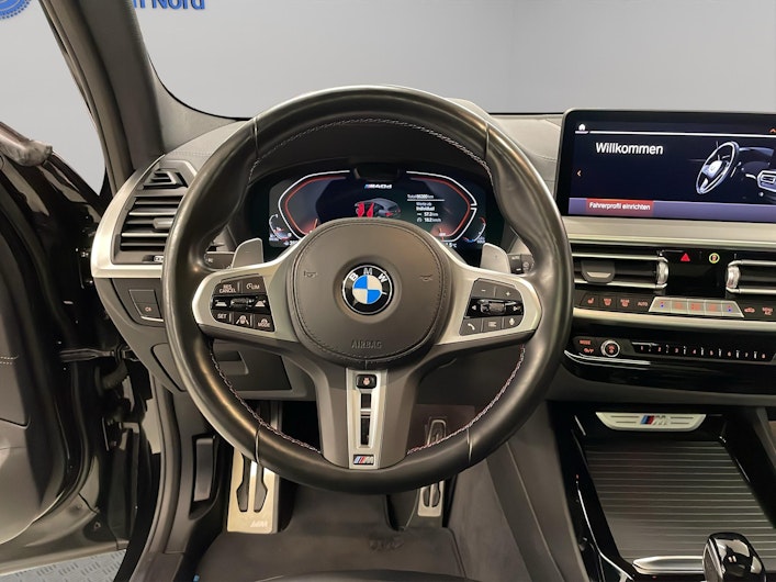 Vehicle image BMW X3