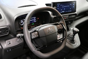 Vehicle image TOYOTA PROACE CITY Van L1 1.2 Active