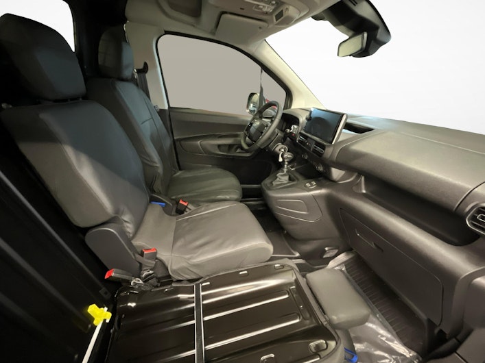 Vehicle image TOYOTA PROACE CITY