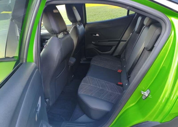 Vehicle image 10 Vehicle image 10