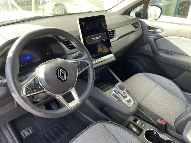 Renault Captur 1.6 E-Tech techno
