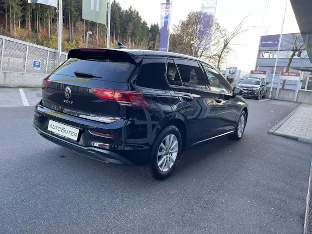 VW Golf VIII 1.0 TSI Value