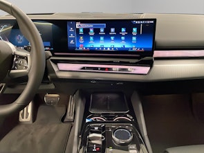 Vehicle image BMW 520d xDrive