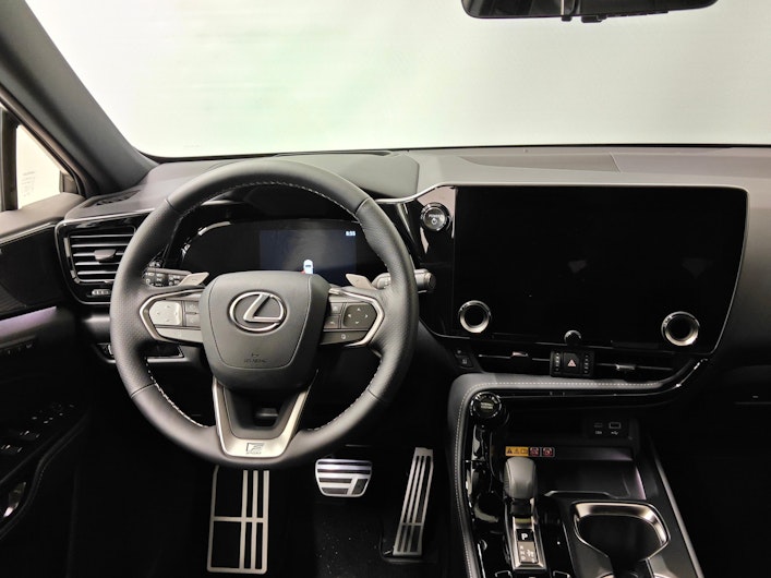 Vehicle image LEXUS NX