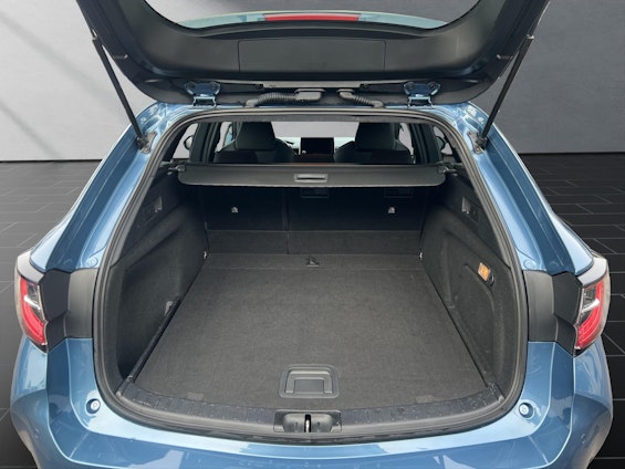 Vehicle image 10 Vehicle image 10