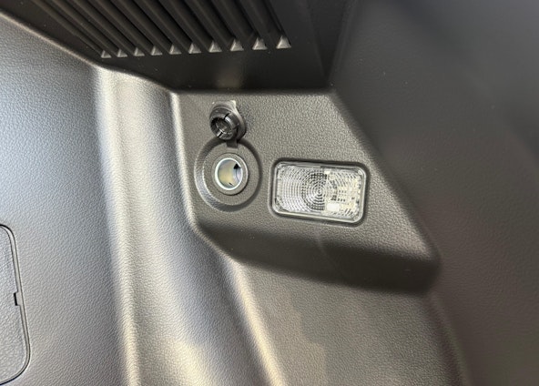 Vehicle image 27 Vehicle image 27