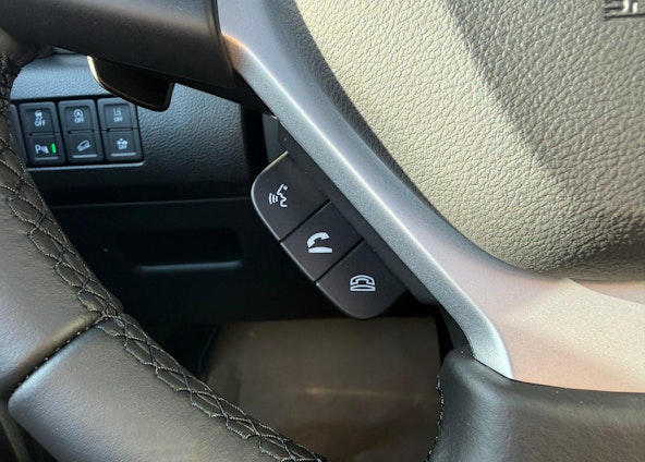 Vehicle image 15 Vehicle image 15