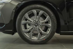 Ford Focus 1.0i EcoB Hybrid 155 ST-Line X